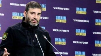 Дмитро Лубінецт говорить із журналістами