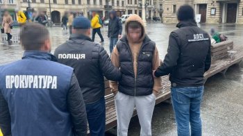Затримання львів'янина, який виготовляв фальшиві документи для ухилянтів