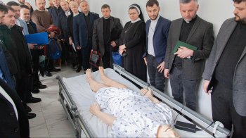 У Львівському медуніверситеті вперше розпочали навчання для медичних капеланів