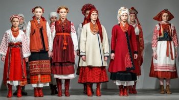 9 листопада — день працівників культури: історія, привітання, листівки