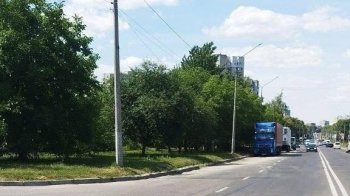 Штрафи за паркування вантажівок у Львові на вулиці Пасічній