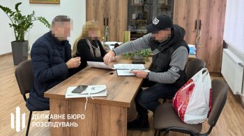 Заступницю голови Львівського МСЕК підозрюють у приховуванні машин вартістю 6 млн грн