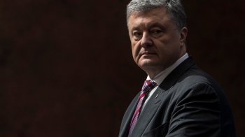 Порошенко відповів на підозру у держзраді