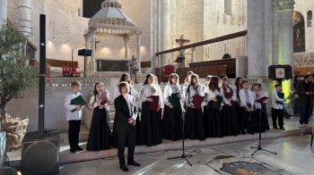 Хор студентів Львівського музичного ліцею вперше виступив у соборі Святого Сабіно в італійському Барі