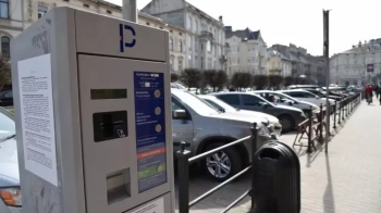 На Львівському вокзалі та поблизу політехніки облаштують нові паркувальні майданчики