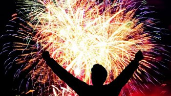 Зеленський підписав закон про заборону феєрверків: коли набере чинності