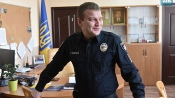 З’явилися подробиці у справі скандального подарунка очільника патрульної поліції Львівщини своїй дівчині