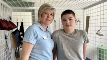 У Львові лікують 15-річного хлопця з серйозною хворобою суглобів