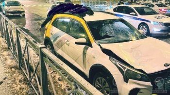 Возив на даху машини труп з наркотиками у кишені: у росії затримали п’яного водія