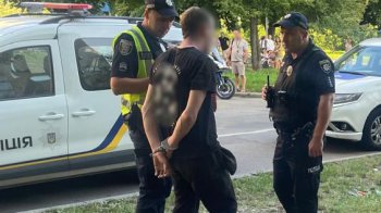 У Львові правоохоронці виявили в чоловіка дві гранати