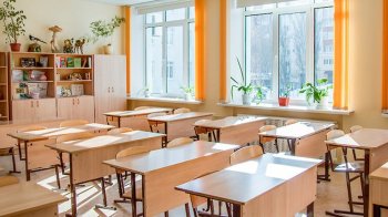 Школярка зі Шептицького пропустила майже 600 уроків: матір знову оштрафували
