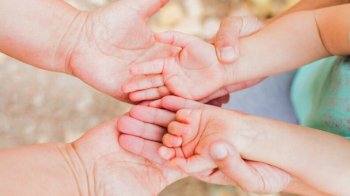 У Львівській громаді чотирьох дітей влаштували у прийомні родини