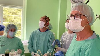 У Львові врятували 3-річну дитину зі складною вродженою вадою кишківника