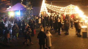 У Трускавці відкрили різдвяний ярмарок: що пропонують відвідувачам (фото)