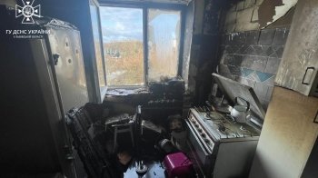 У львівській багатоповерхівці сталася пожежа, врятували 12 людей