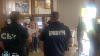 На хабарі затримали головного інспектора митного поста «Краківець»