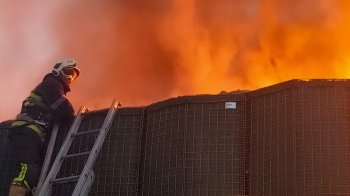 Рятувальники показали фото наслідків російської атаки на Львівщину