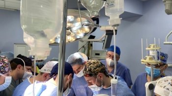 Евакуйованим з київського Охматдиту дітям трансплантували нирки у Львові