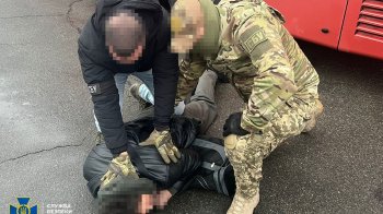 СБУ виманила з-за кордону і затримала трьох лідерів наркоугруповання