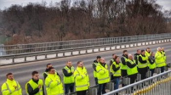 Працівники САД частину своєї зарплатні передадуть на потреби армії