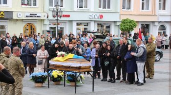 Дрогобицька громада зустріла загиблого Героя (фото)