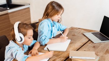 Максим Козицький розповів, що діти на Львівщині можуть перейти на дистанційне навчання