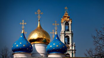 На Львівщині громади УПЦ МП проводять служби у квартирах та на подвір’ях