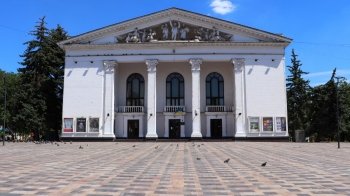 Італія відбудує зруйнований драмтеатр у Маріуполі