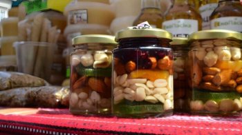 У неділю на Сихові проведуть фермерський ярмарок