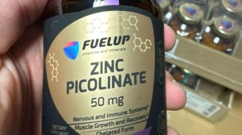 У Рава-Руській у водія мікроавтобуса виявили незадекларованих харчових добавок на 150 тис. грн