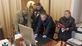 У священників УПЦ МП на Буковині знайшли ноутбук з дитячою порнографією
