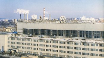 ЛАЗ показав доступні бомбосховища на території автобусного заводу