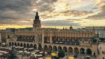 Польща планує посилити карантинні обмеження