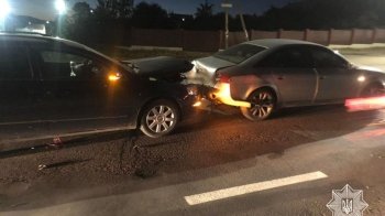 Нетверезий водій перевищив швидкість та скоїв ДТП під Львовом