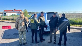 Планували переправити «таємного» пасажира до Польщі: на Львівщині викрили подружжя, яке допомагало ухилянту