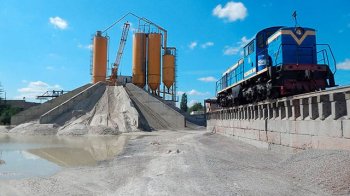 Директор арештованого львівського заводу «Бетонбуд» через суд намагається звільнитися з посади