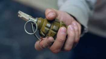 36-річний чоловік погрожував знайомій гранатою в квартирі у центрі Львова