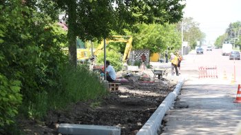 У Дрогобичі почали замощувати бруківкою вулиці