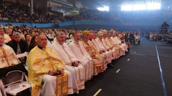 Понад 4 тисячі людей зібралися на спільну молитву у Львові
