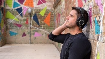 День холостяка: які переваги та недоліки самотності