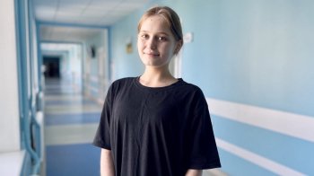 У Львові лікарі видалили шестикілограмову пухлину 18-річній дівчині