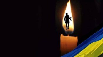 У мережі з’явилось відео, на якому росіянин обезголовив живого українського солдата