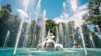 Фонтан у Стрийському парку запрацював і відтепер матиме відеонагляд