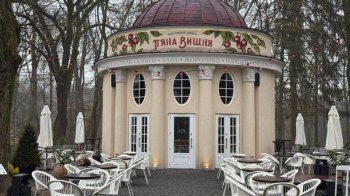 З “Пʼяної вишні” через суд намагаються стягнути борг за оренду альтанки у Стрийському парку