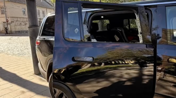 37-річний львівʼянин обікрав авто депутата обласної ради