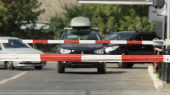 У Львові на тиждень закриють залізничний переїзд: зміни у русі транспорту