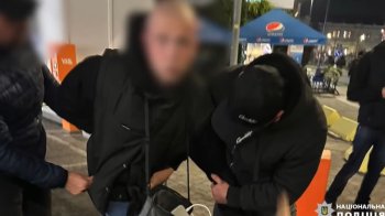 Затримання зловмисника. Скан з відео