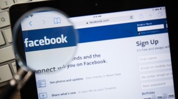 Facebook дозволить користувачам самостійно обирати контент стрічки новин