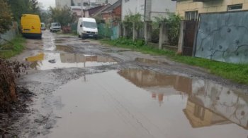 Депутати розглянуть ремонт ґрунтової вулиці Львова після петиції