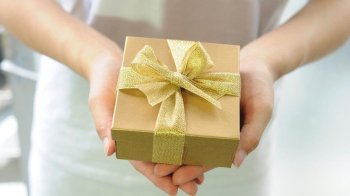 Що подарувати на Миколая: підбірка цікавих подарунків